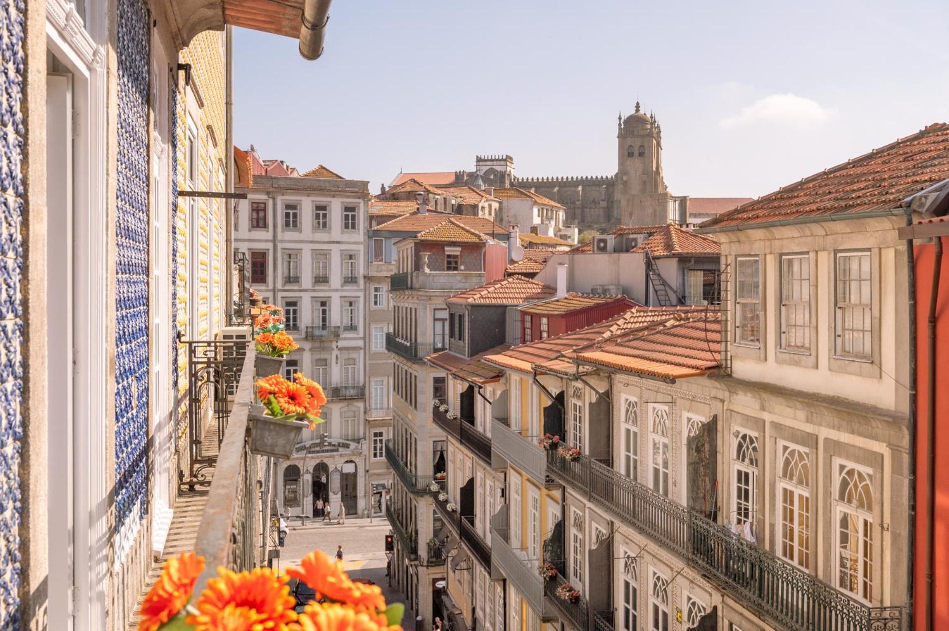 Ferienwohnung Historical Penthouse At Cardosas Block Porto Exterior foto