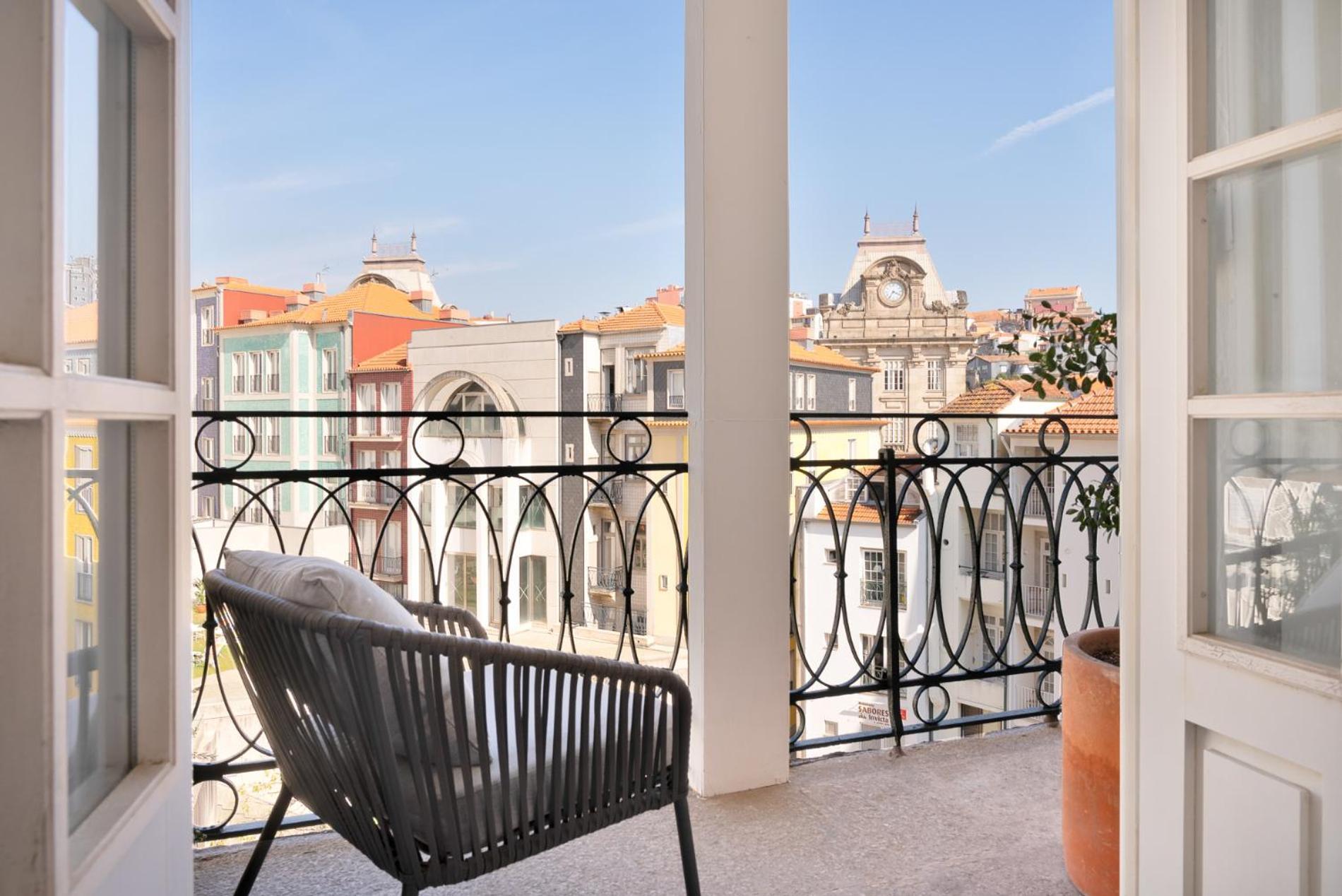 Ferienwohnung Historical Penthouse At Cardosas Block Porto Exterior foto